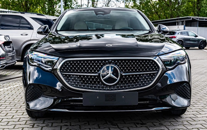 Mercedes-Benz Klasa E cena 304500 przebieg: 1, rok produkcji 2024 z Toszek małe 277